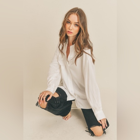 White Oversized Tunic Split Hem - Picture 3 of 4